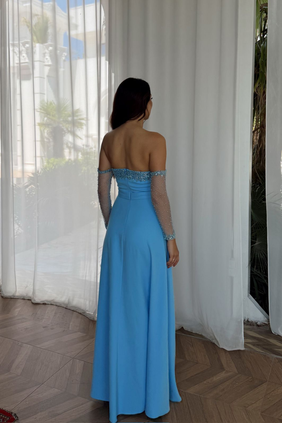 Kolları Tül Detay Straplez Taşlı Abiye 307