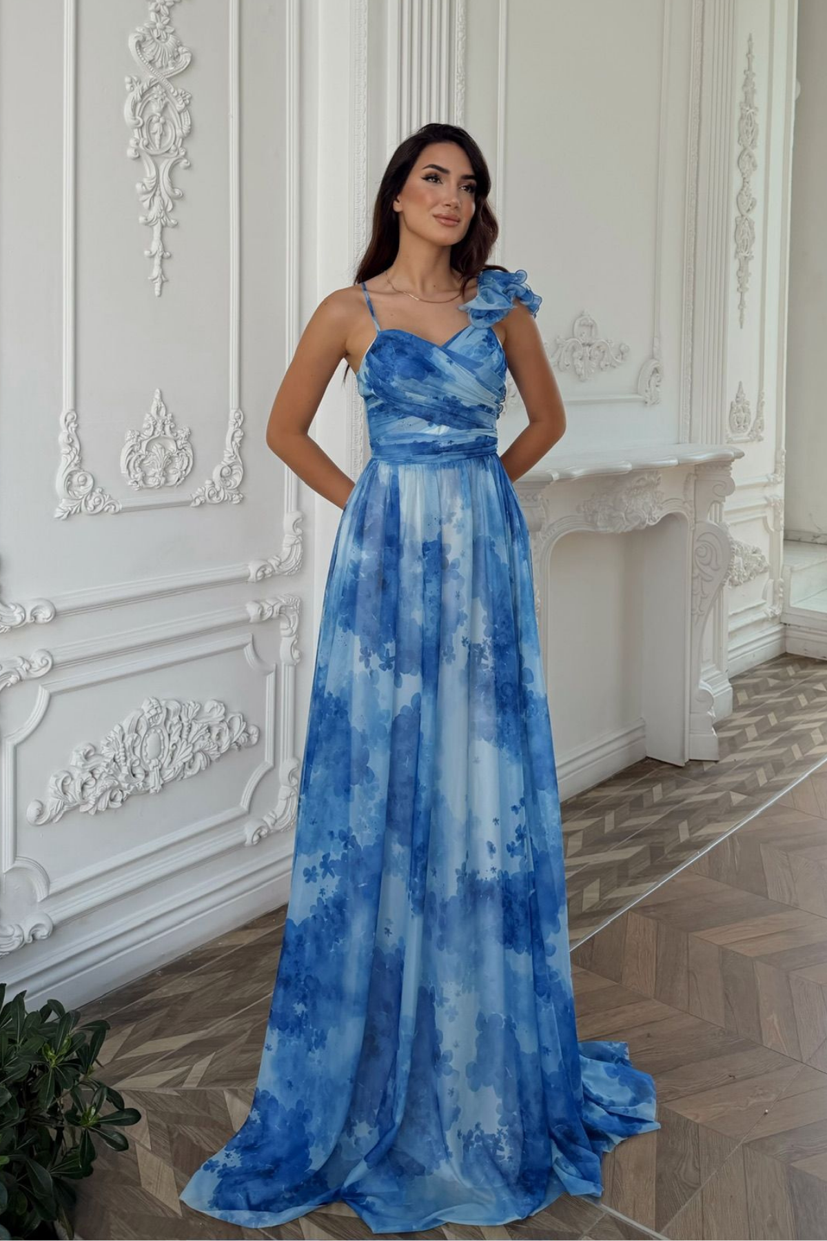Batik Desenli Kol Fırfır Şifon Abiye 2003