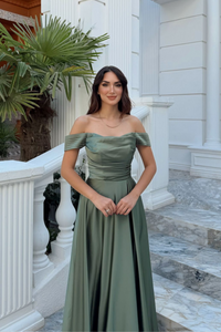 Kayık Yaka Yırtmaç Detay Saten Abiye 1038