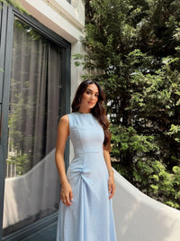 Güneş Kolsuz Düğüm Detay Midi Elbise 2245