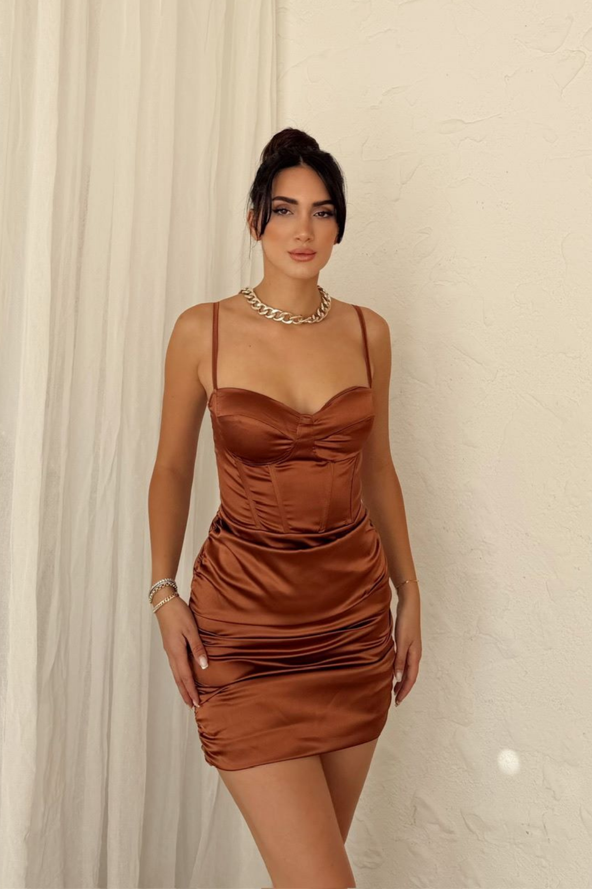 Gloplu Askılı Saten Mini Elbise 9853