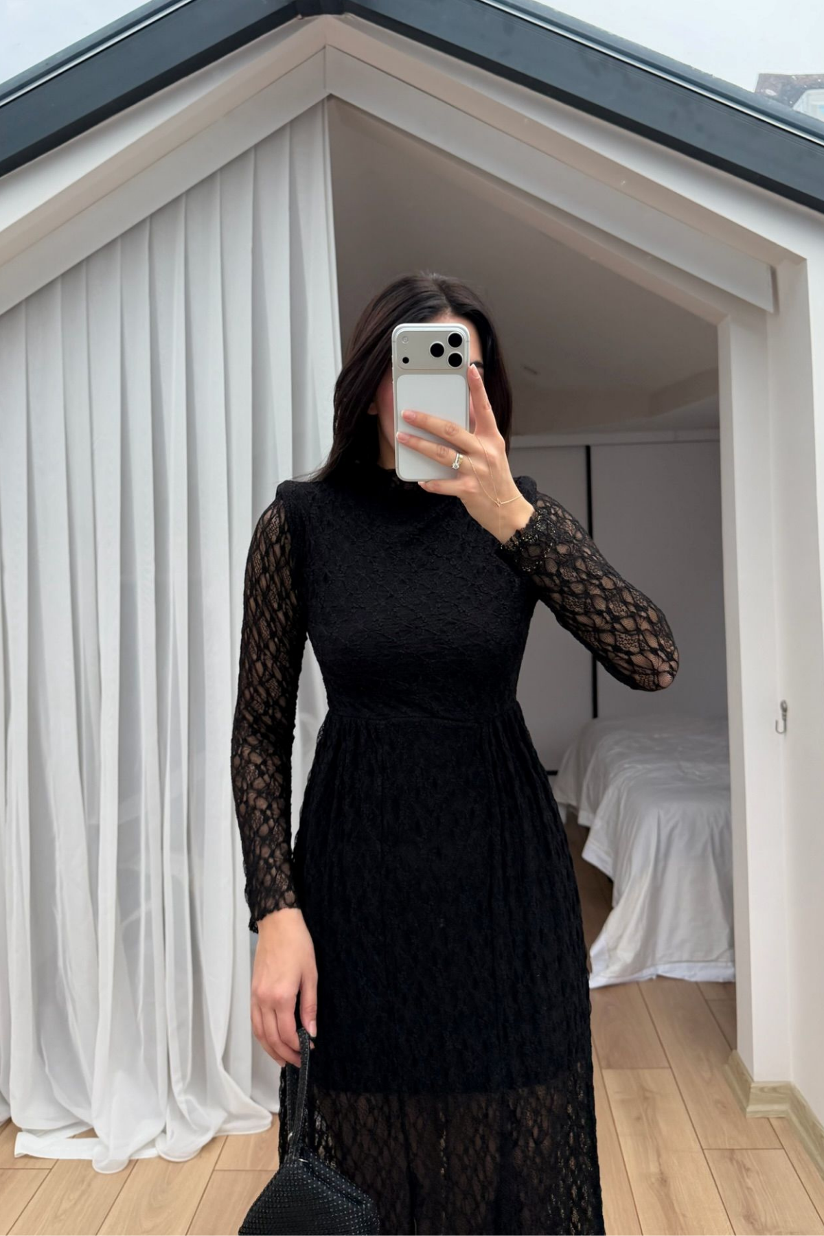 Aylin Güpür Detay Vatkalı Midi Elbise 4572 SİYAH