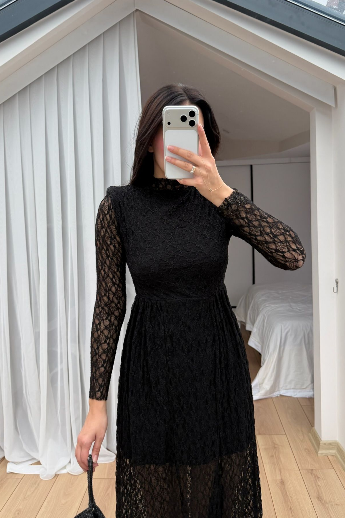 Aylin Güpür Detay Vatkalı Midi Elbise 4572 SİYAH