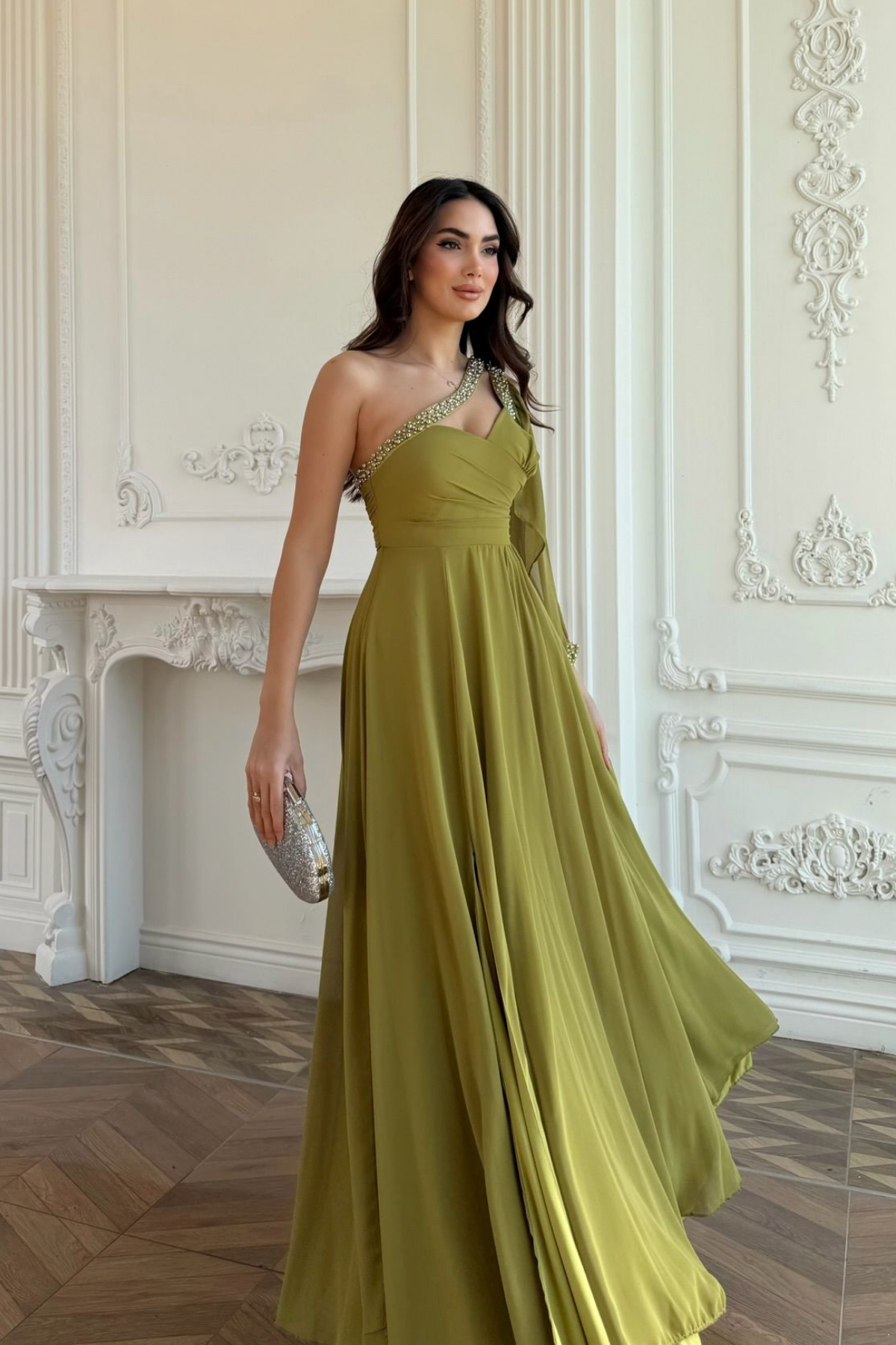 Ayperi Boncuk İşleme Detay Yırtmaçlı Abiye 9368 YAĞ YEŞİLİ