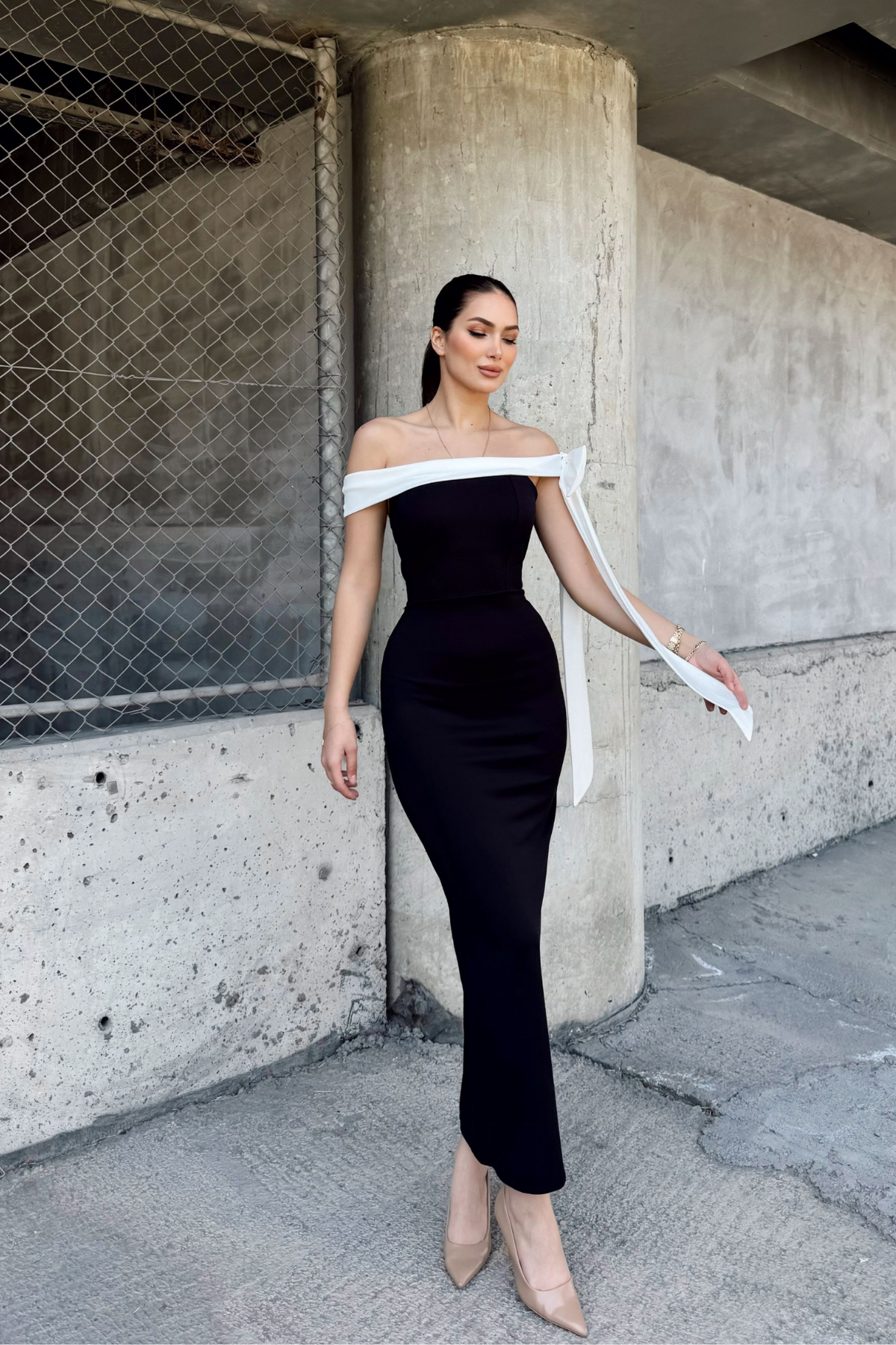 Elina Omuz Fiyonklu Elbise 582938 SİYAH
