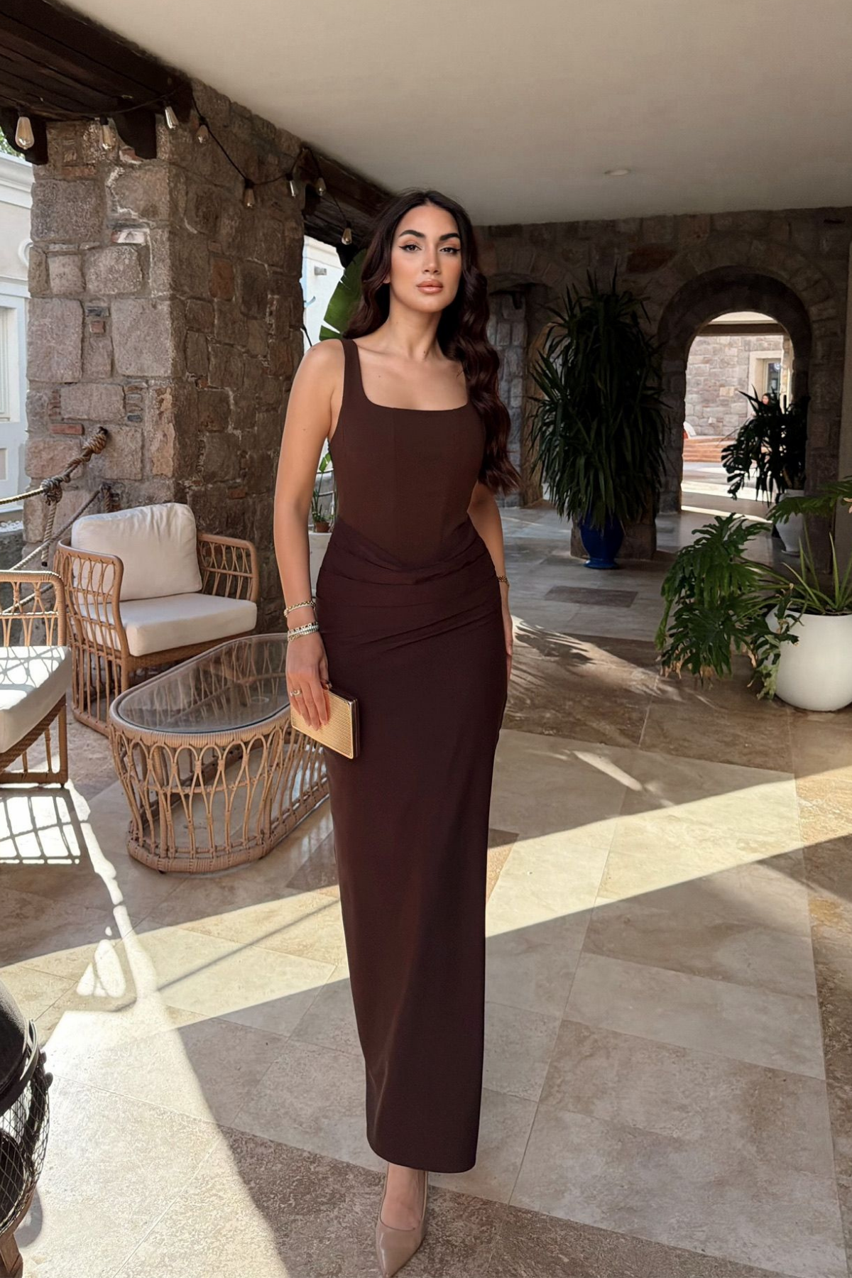 Elinda Askılı Sırt Bağcık Detay Midi Elbise 221813 ACI KAHVE