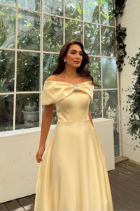 Elisa Kayık Yaka Taş Detay Abiye 1035 SARI
