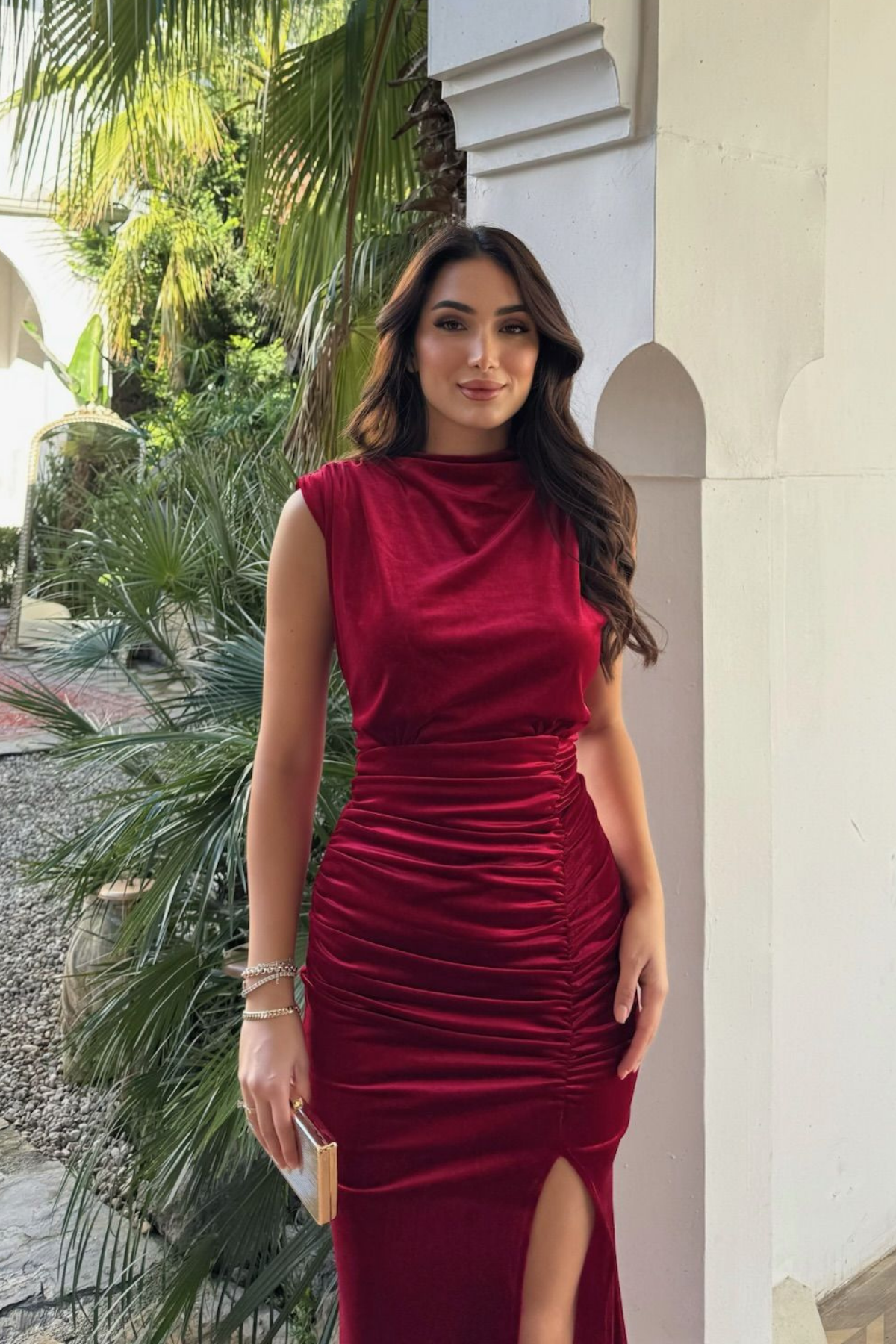 Gabriella Vatkalı Yırtmaçlı Kadife Abiye 9338 KIRMIZI