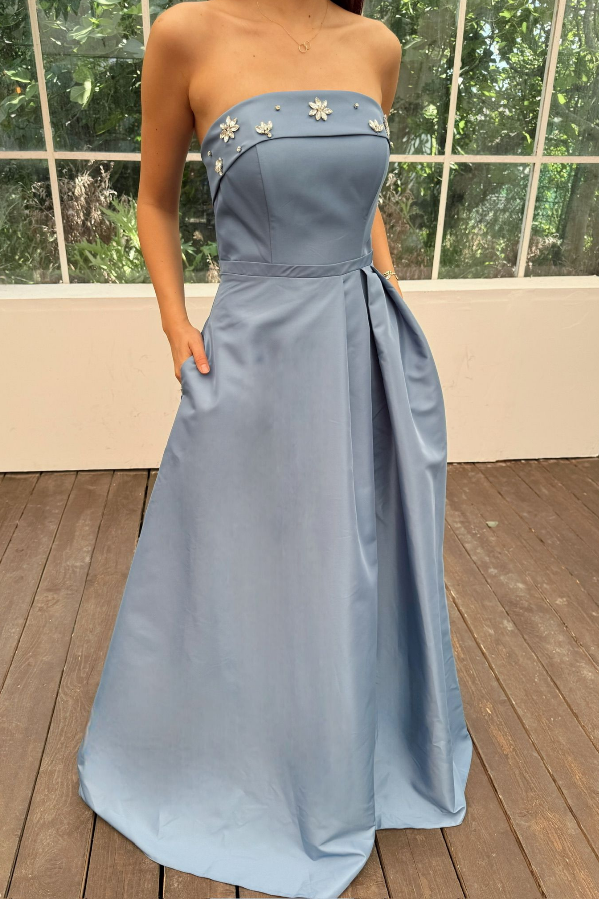 Hazel Straplez Işlemeli Saten Abiye 4747 İNDİGO