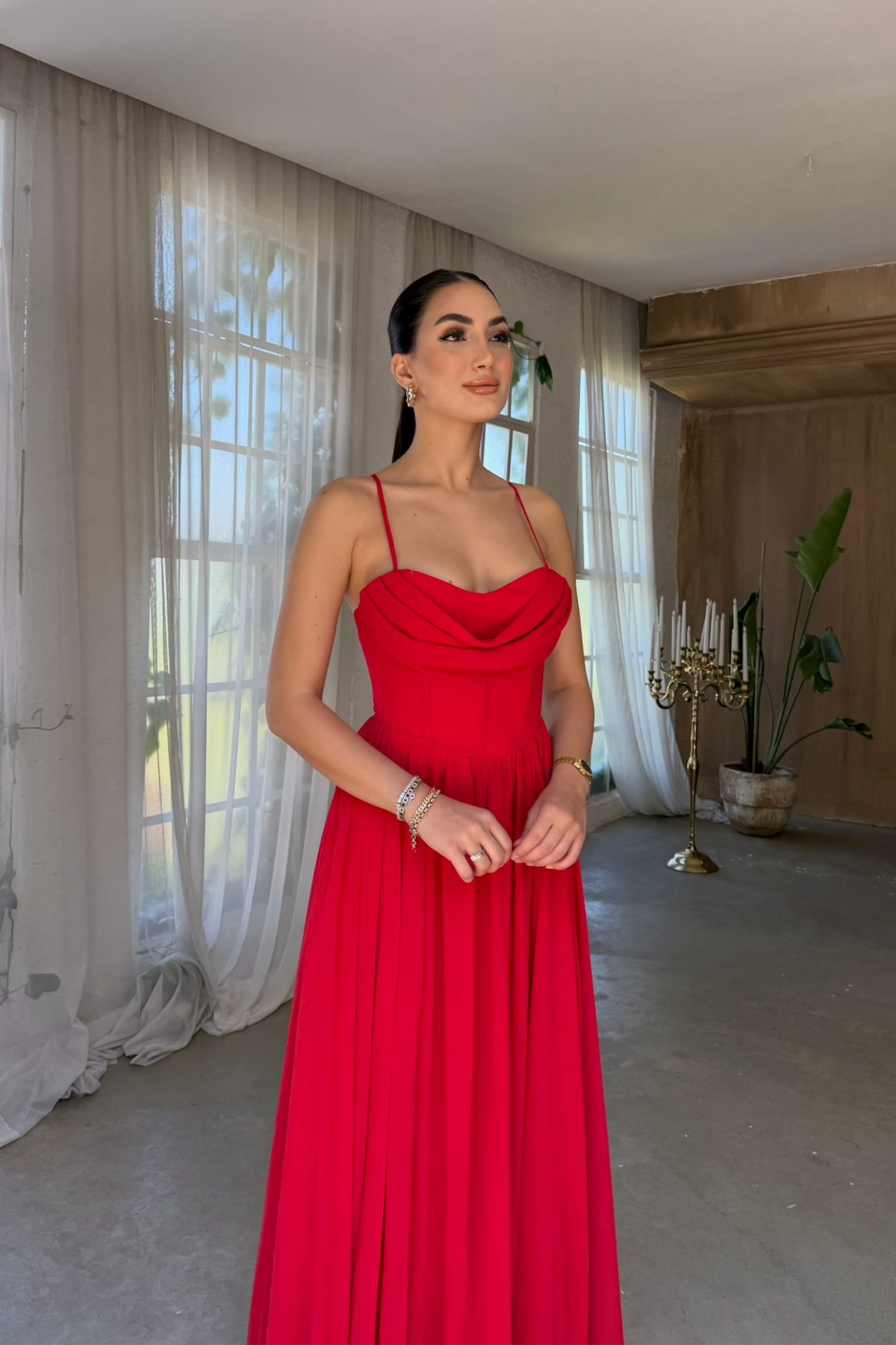 İlke İp Askılı Degaje Yaka Şifon Abiye 2003 KIRMIZI