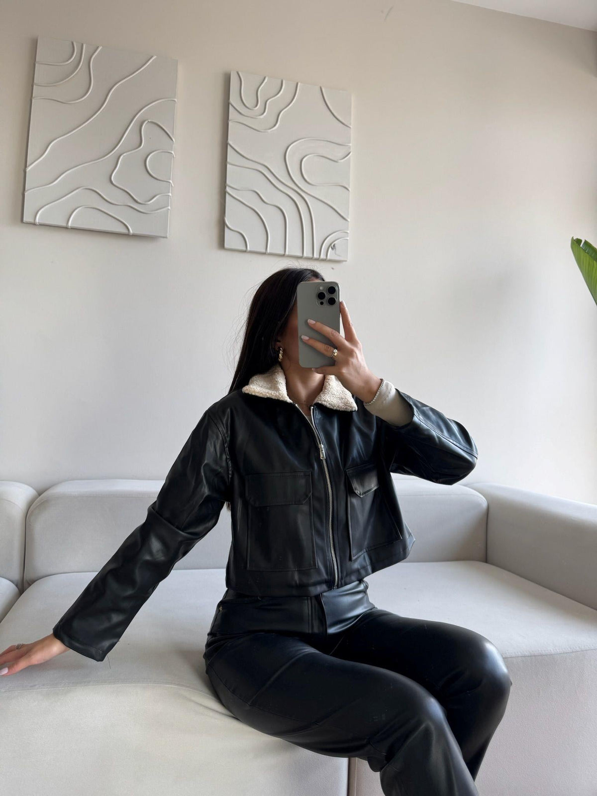 Leona Yaka Peluş Detay Ceket 2596 SİYAH
