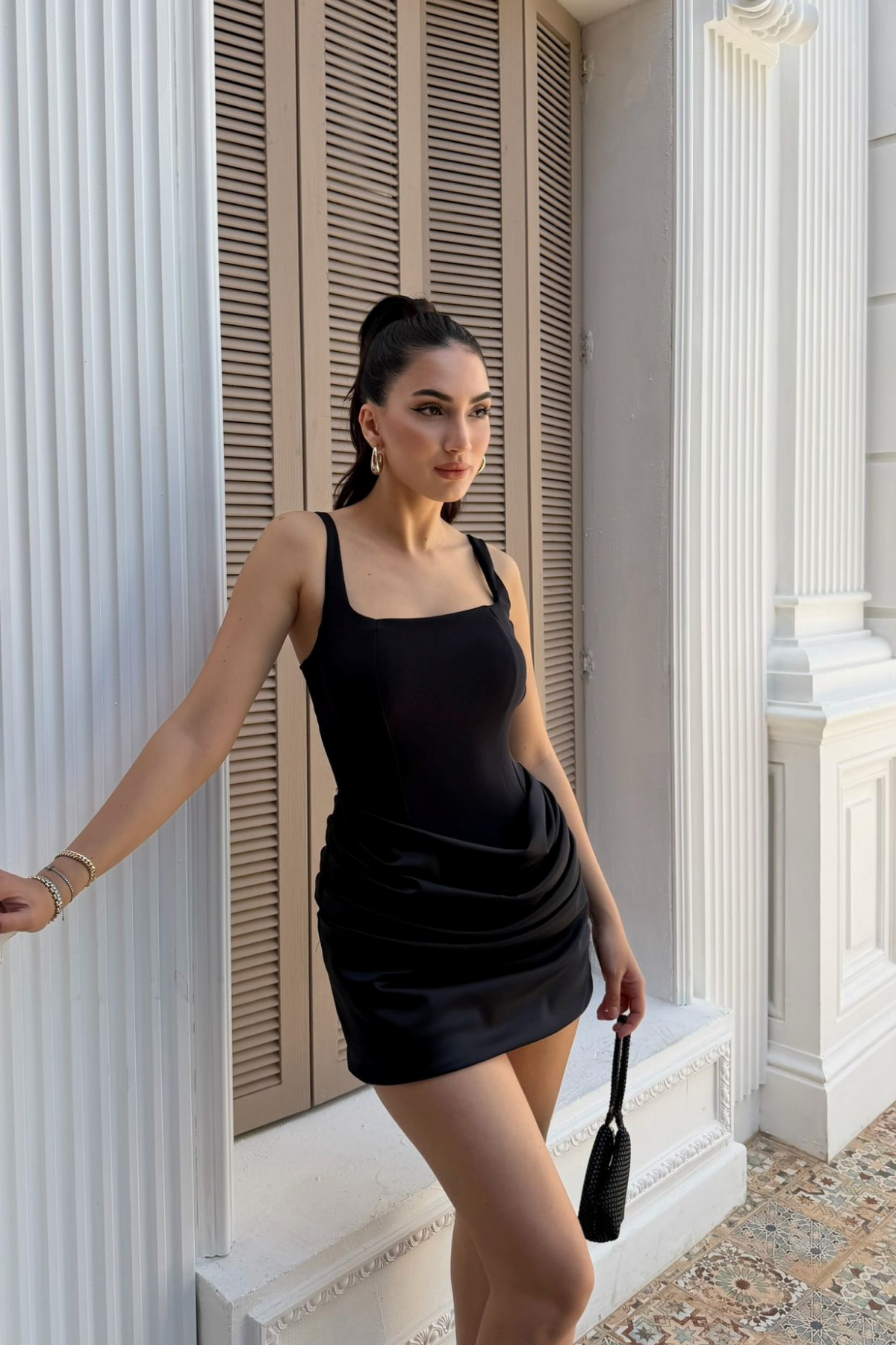 Lina Kare Yaka Mini Tasarım Elbise 7895 SİYAH
