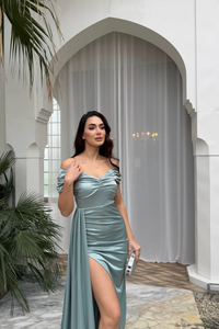 Stone Drape Yaka Yırtmaç Detay Kuyruklu Abiye 582553 MİNT YEŞİLİ