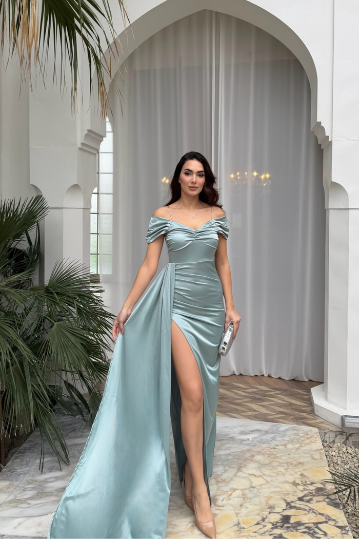 Stone Drape Yaka Yırtmaç Detay Kuyruklu Abiye 582553 MİNT YEŞİLİ